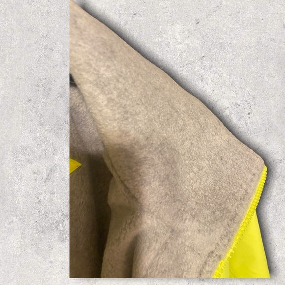 Winter safety coat - Picture 4 of 6